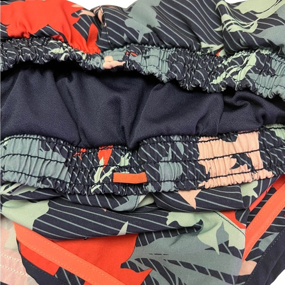 Champion women's size S running athletic shorts with liner tropical print navy - Picture 8 of 10